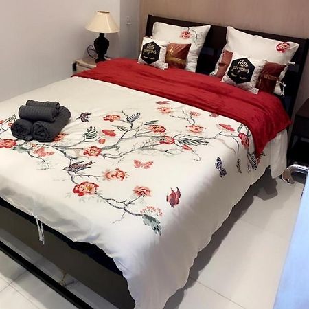 Larnaca Room, 50M To The Finikoudes Beach Екстериор снимка